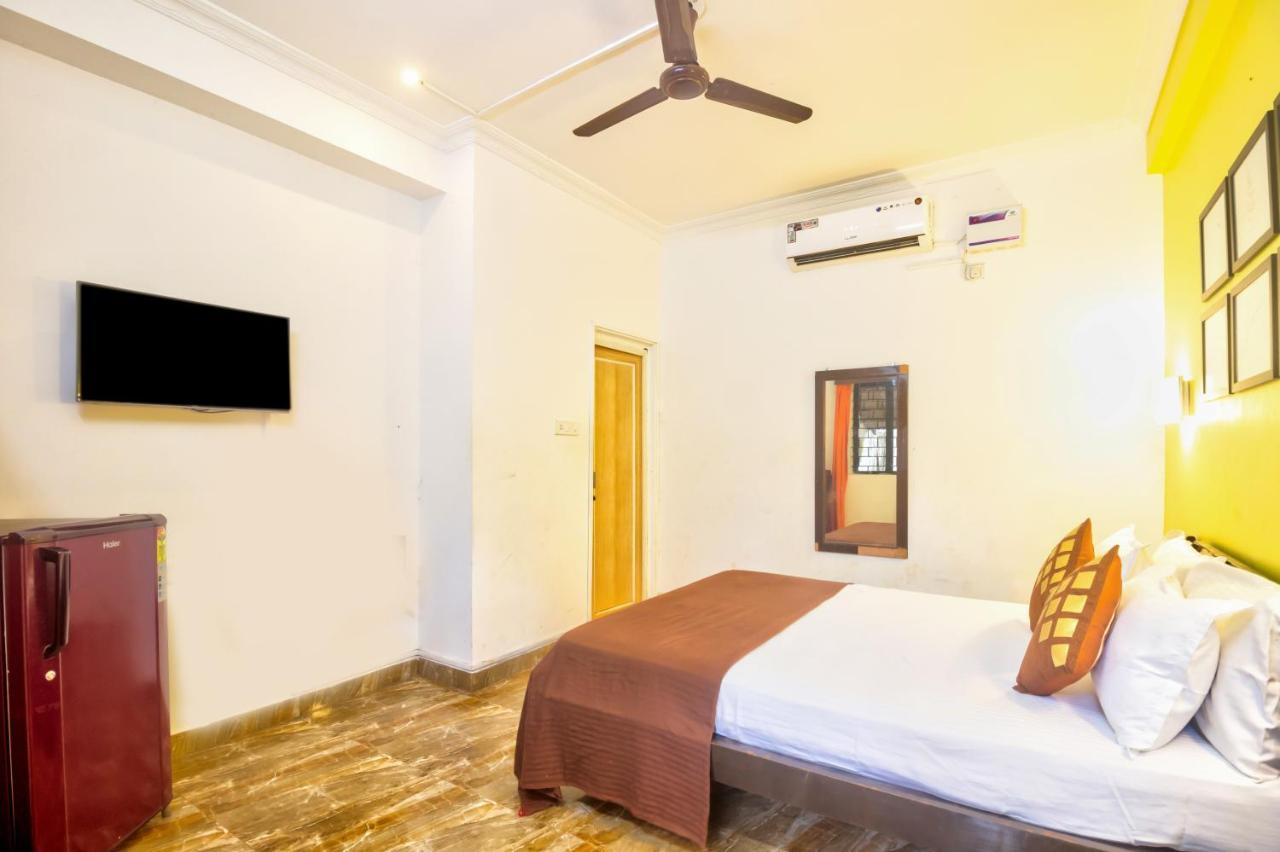 Calangute Roses Boutique Goa Villa Verla Exteriör bild